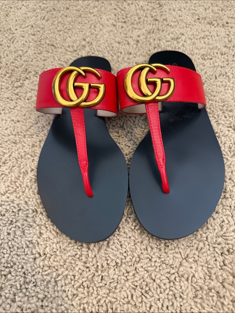 Replica Red Leather Thong Sandals with Gold GG Hardware